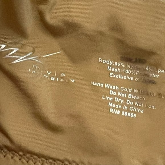 M. VIE INTIMATES Padded Bra Size 38D Beige Mesh Floral Embroidery New with Bag - Picture 9 of 10